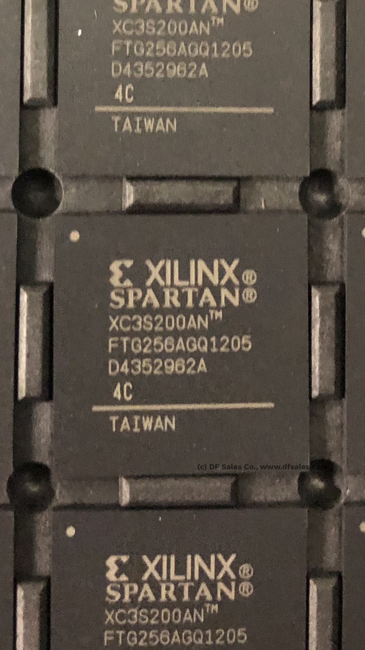 ファッションなデザイン XC3S200AN-4FTG256C 800-321 Free Toll Call Stock. In XILINX / 半導体製品